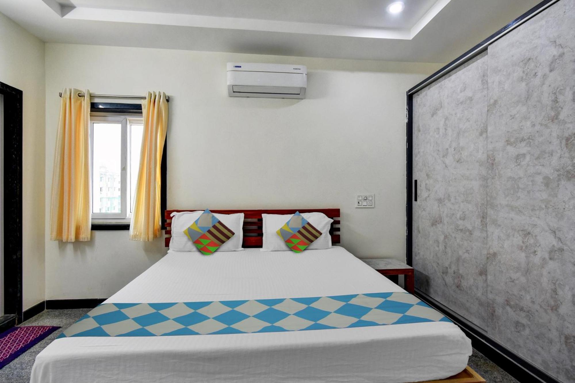 Oyo Home Msr Guest Inn Homestay Nellore Luaran gambar