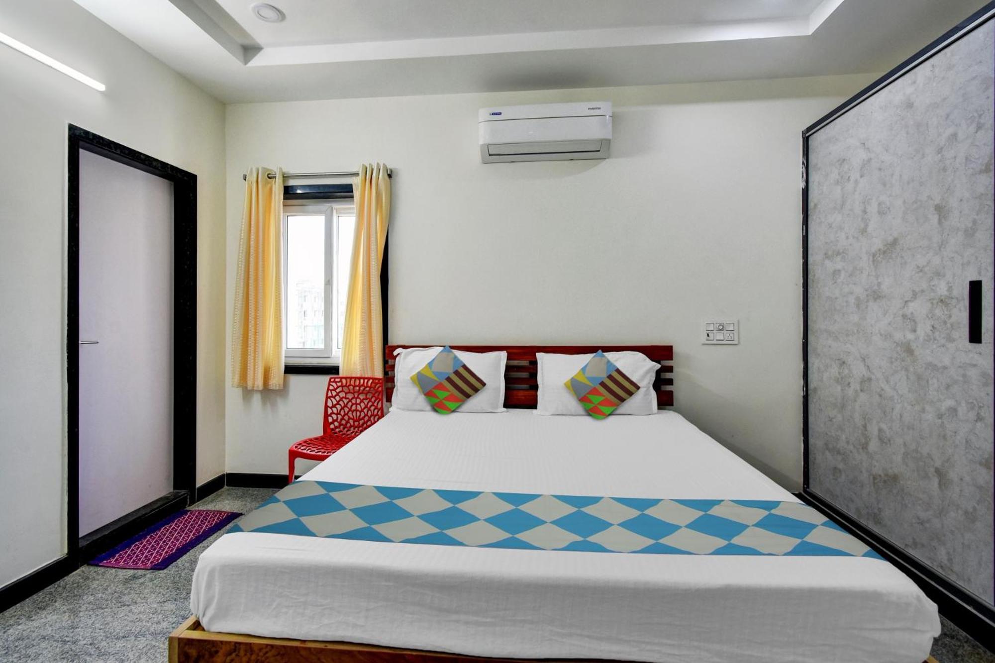 Oyo Home Msr Guest Inn Homestay Nellore Luaran gambar