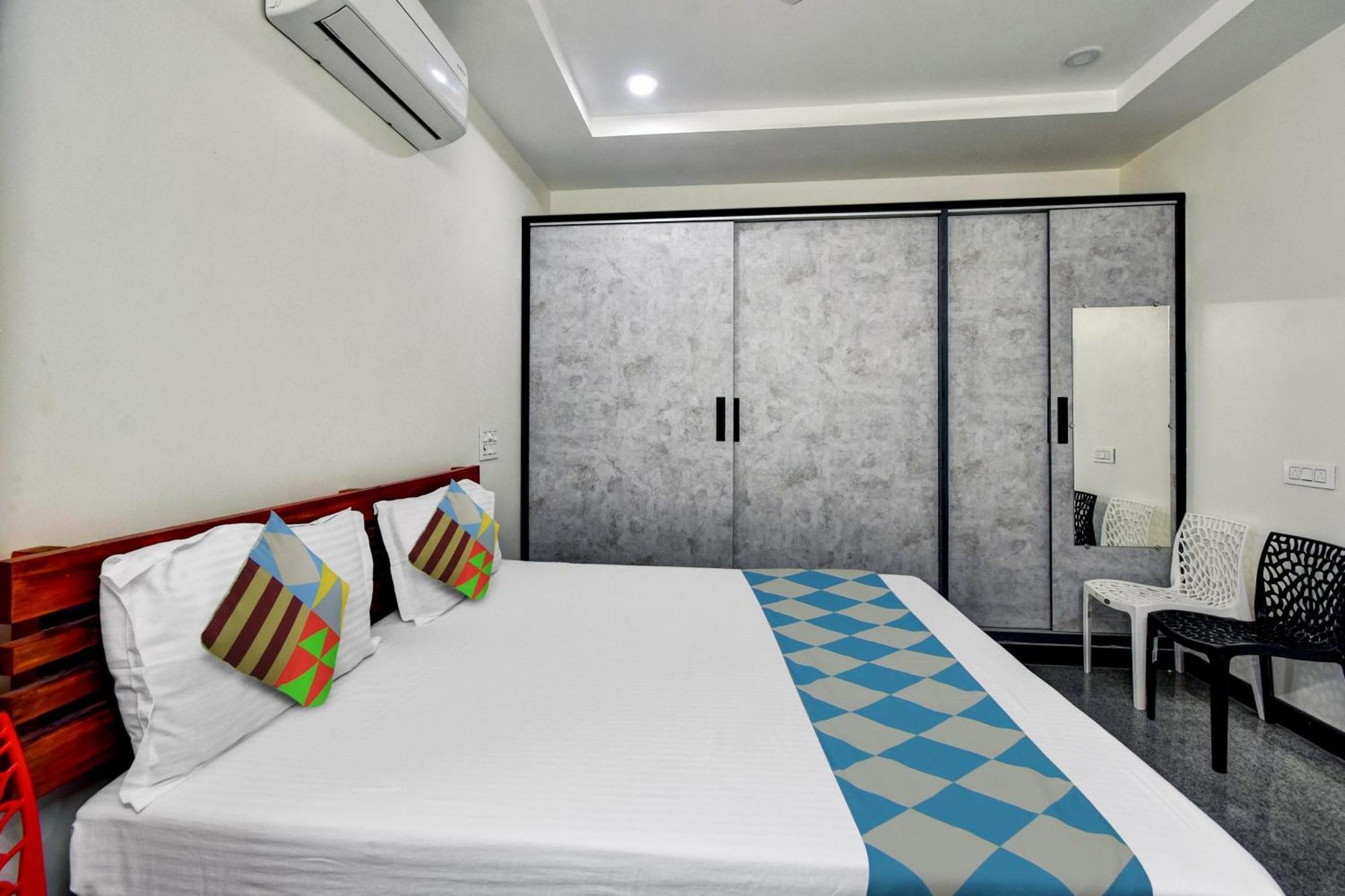 Oyo Home Msr Guest Inn Homestay Nellore Luaran gambar