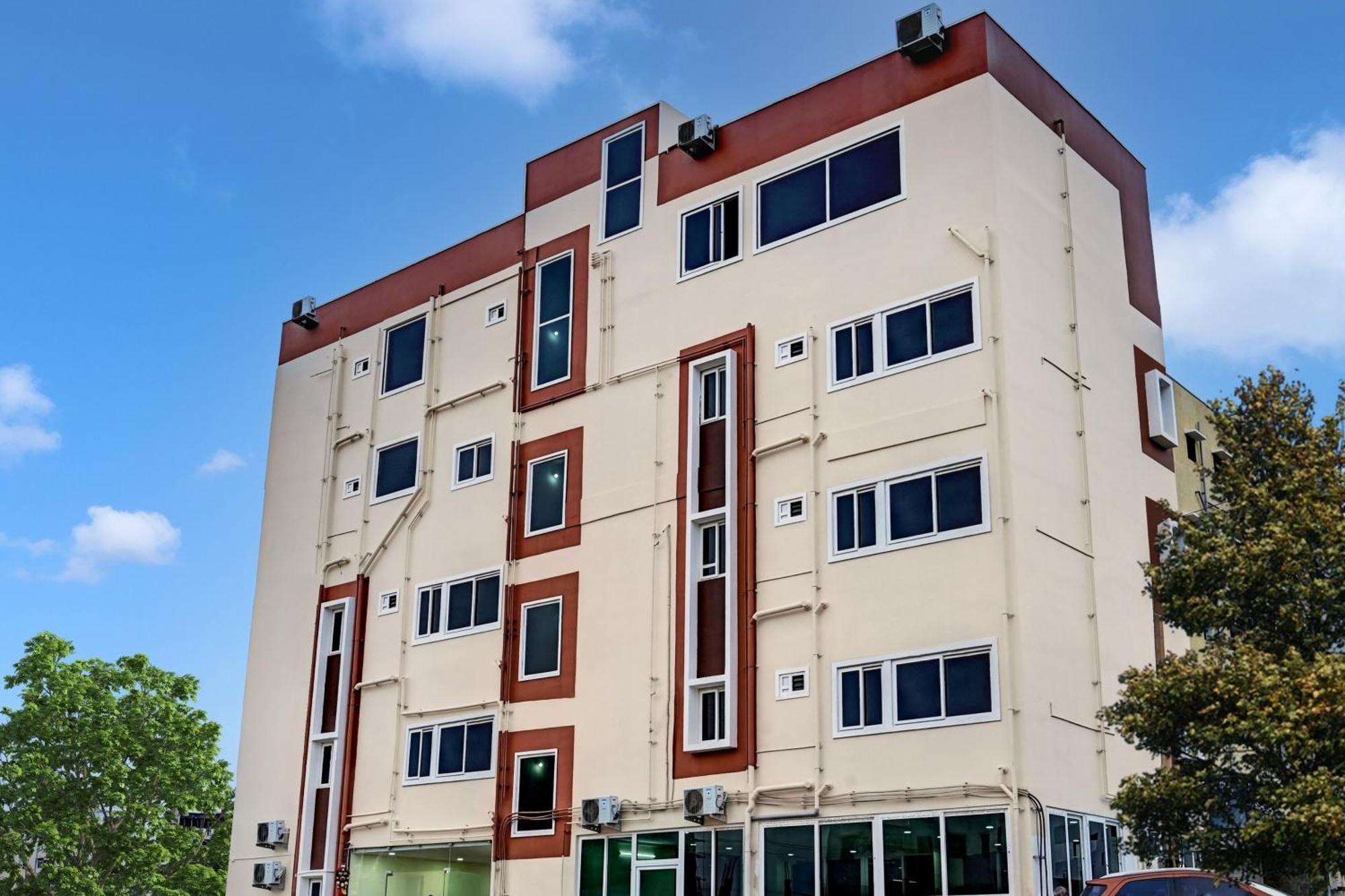 Oyo Home Msr Guest Inn Homestay Nellore Luaran gambar